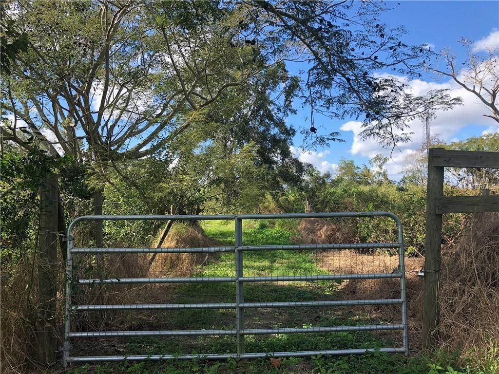 4702 US HWY 17 92 W, Haines City, FL 33844